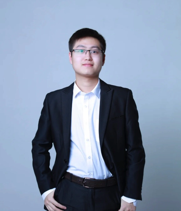 Tutor Marcus Lee